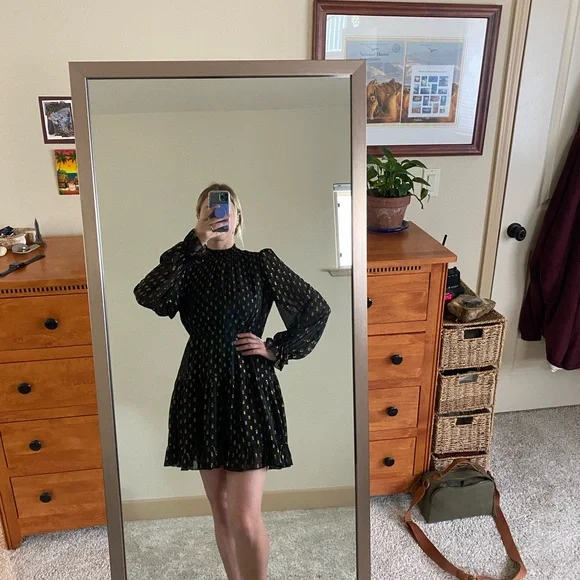 green emerald velvet dress MarryUP Women Summer Short Sleeve Dress V Neck Semi Casual Fit and Flare  Church Wedding Guest Work Dresses with Pockets Black M at Amazon Women's  Clothing store main image 0